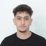 Jeune diplomer cherche un emploi commercial