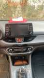 Voiture hyundai i30 á vendre