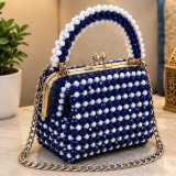 Sac à main perlé artisanal – Bleu marine & Blanc