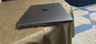 Macbook pro  Cpu : M2 pro  Ram: 16gb Stockage 512g
